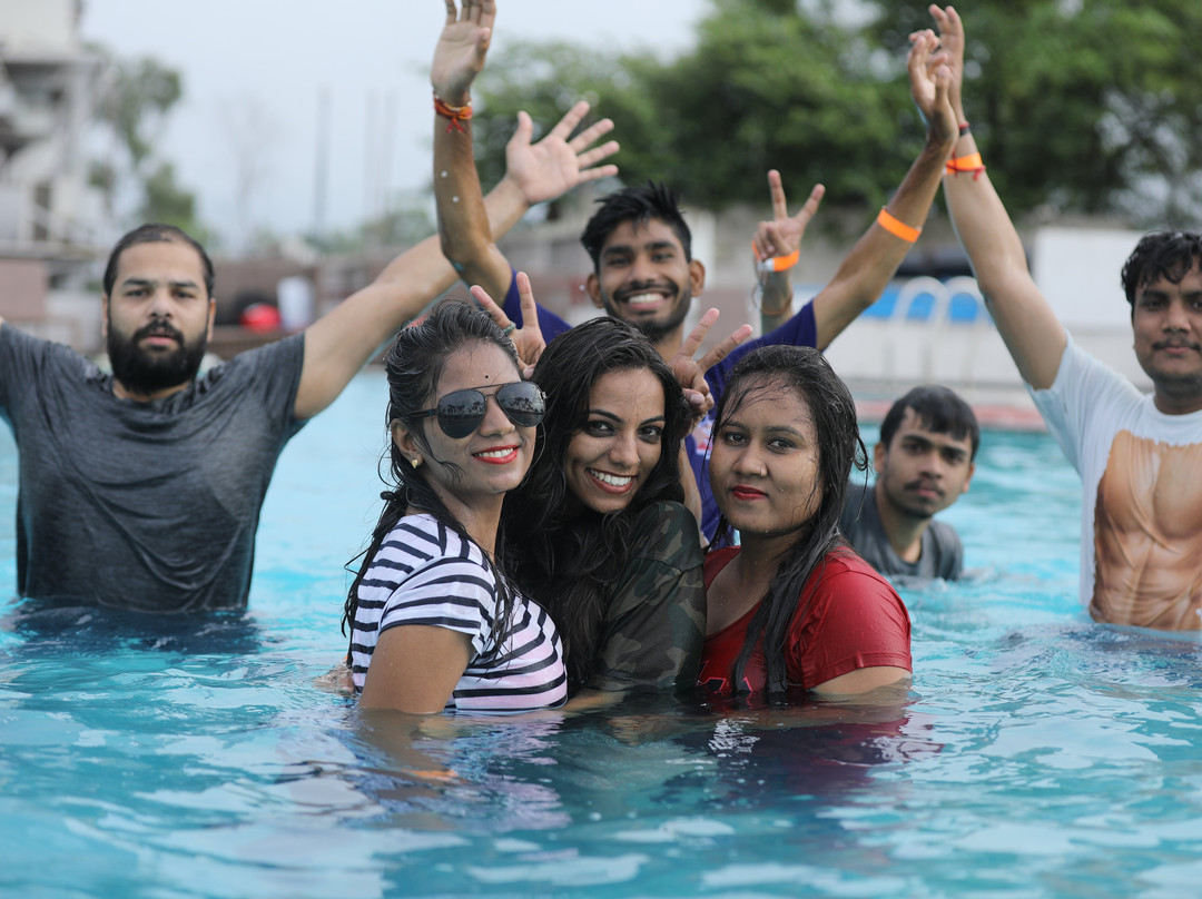 Nandan Kanan By M Square Hotels主图