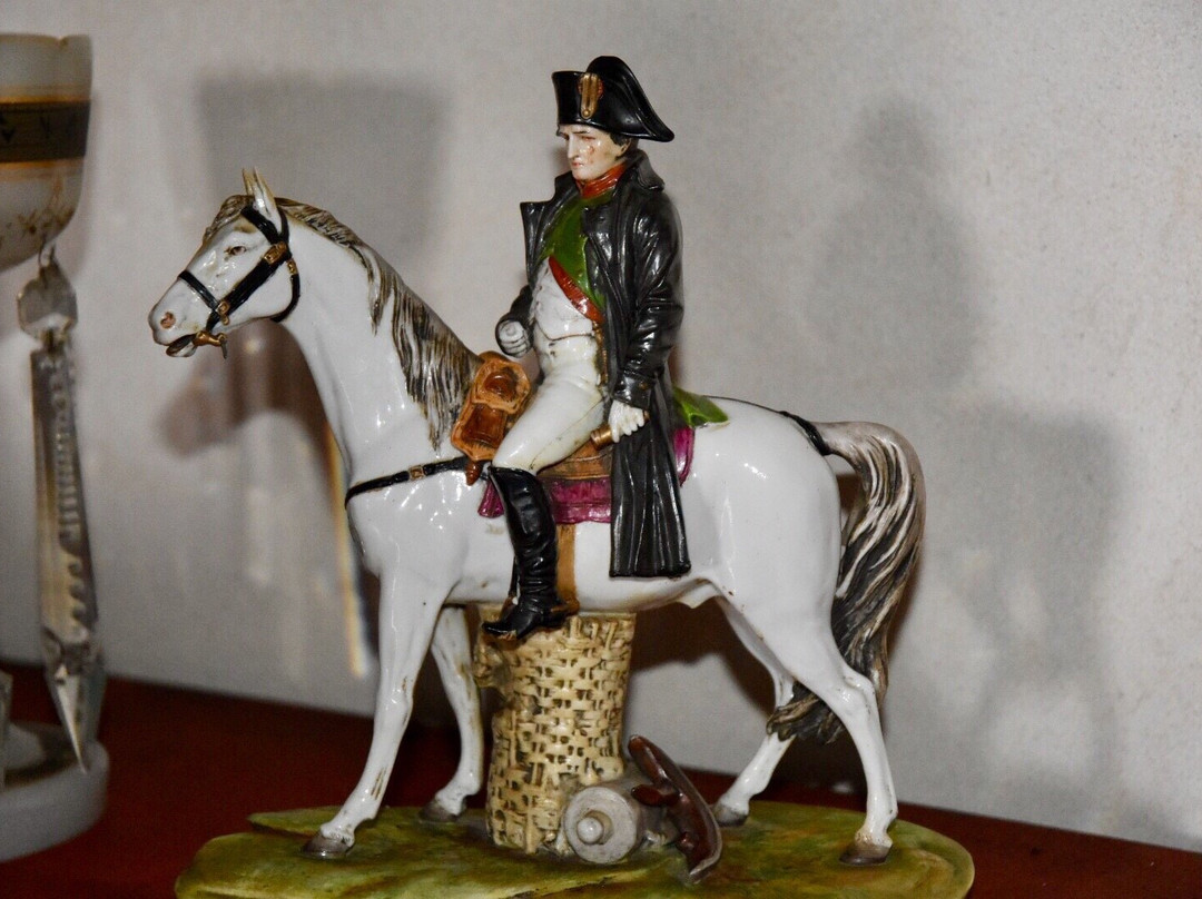 Les Volets Bleus主图