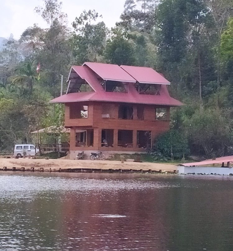 Laguna El Oconal-Villa Rica必去景点