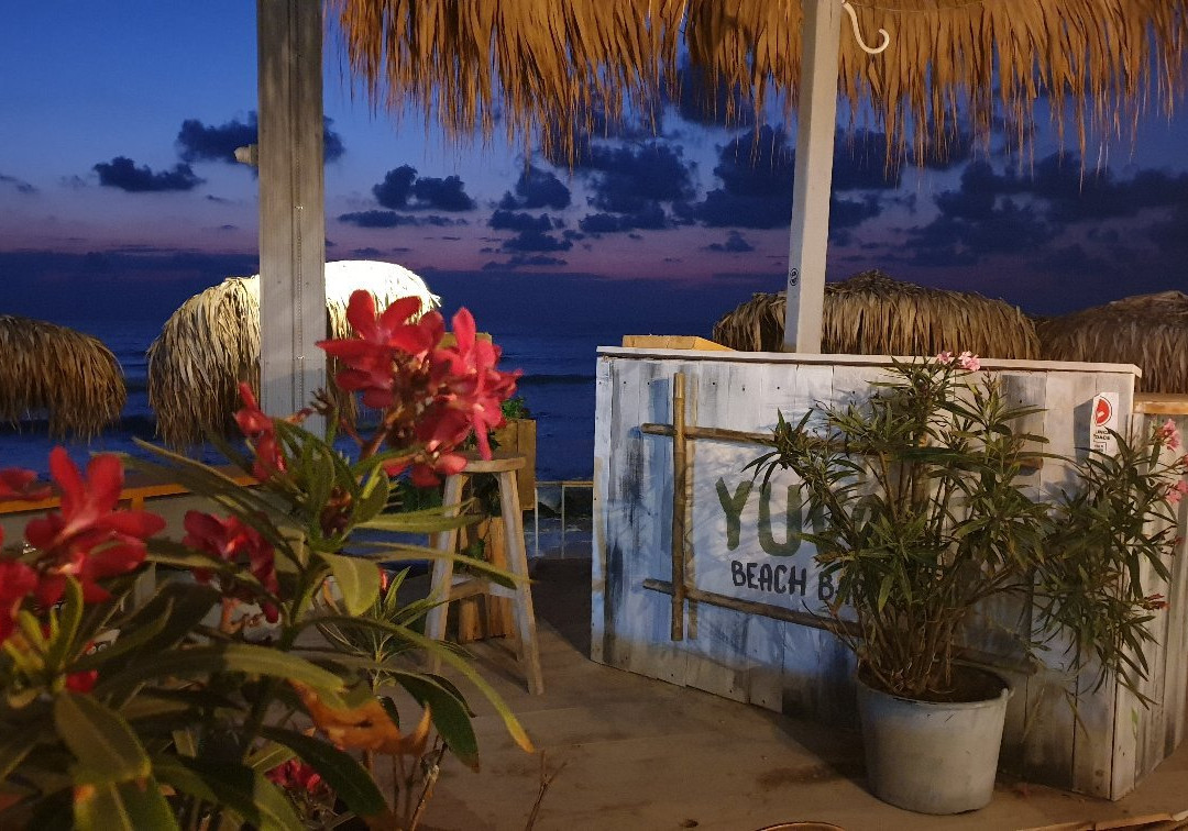 Yuva Beach bar-Vama Veche必去景点