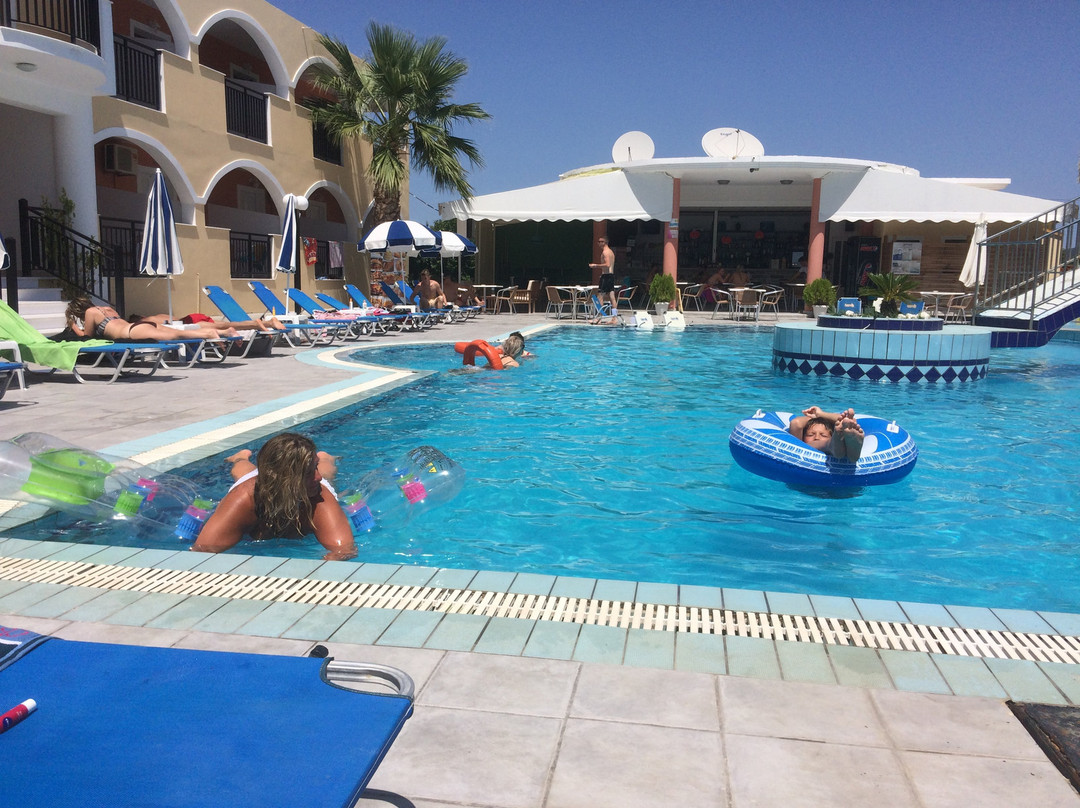 Hera Zakynthos Hotel主图