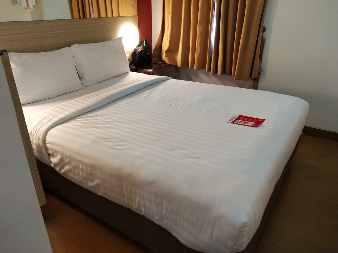 Red Planet Clark Angeles City主图