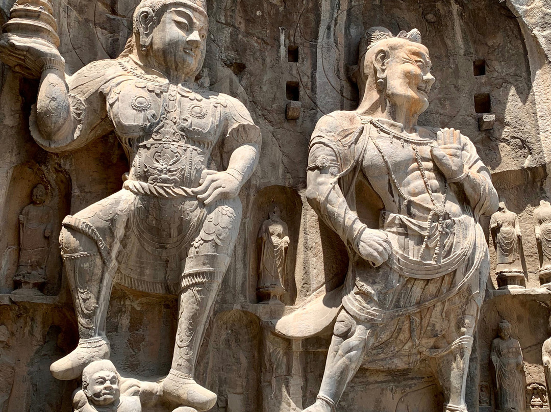 龙门石窟-龙门县必去景点