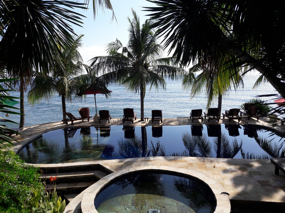 艾湄湾布里威拉塔潜水Spa度假酒店主图