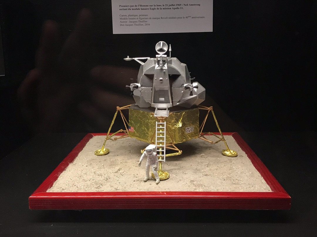 Le Musée de la Figurine Historique-贡比涅必去景点