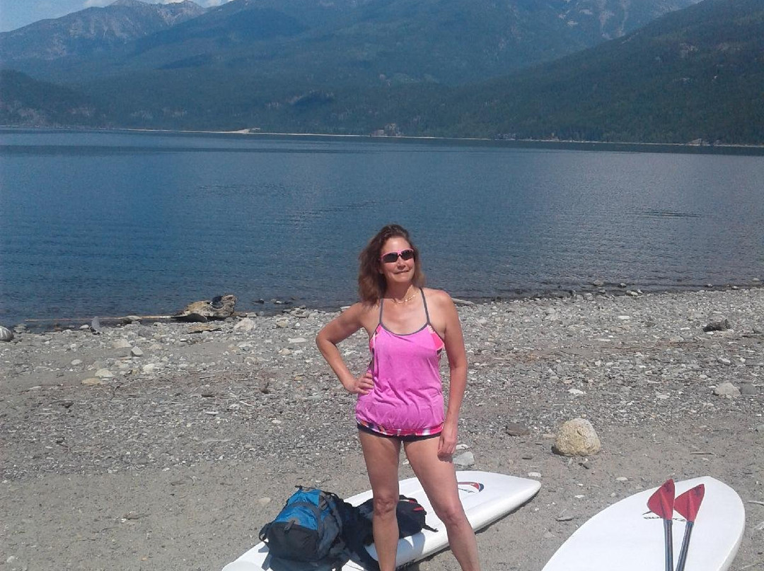 Kaslo Kayaking景点图片