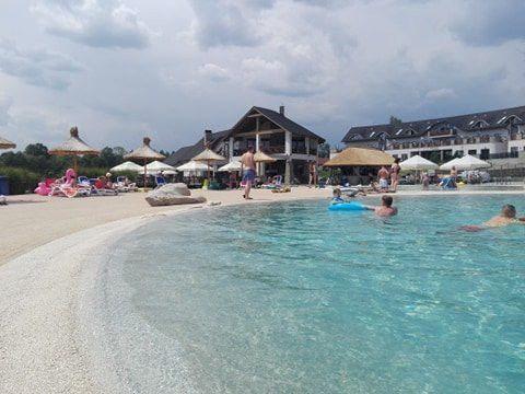 Molo Resort Hotel主图