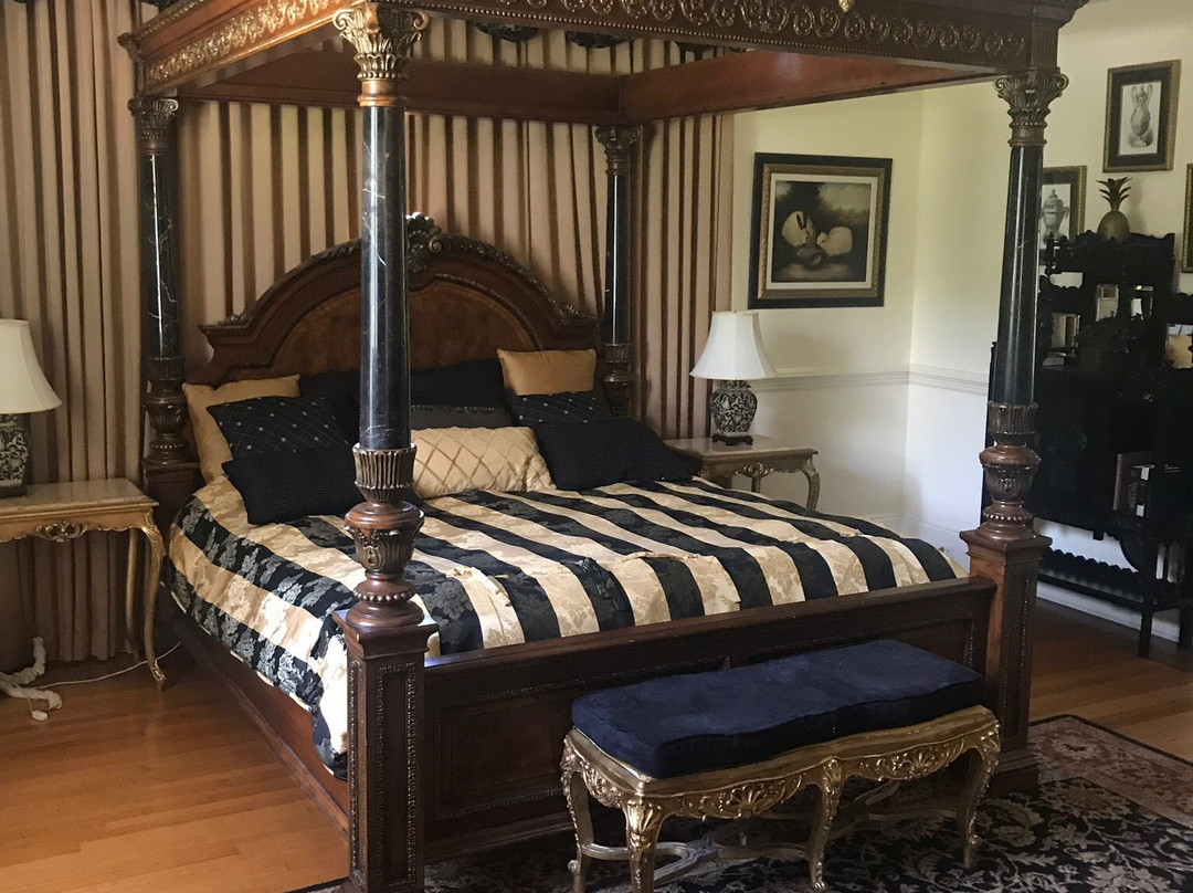 Oak Crest Mansion Inn主图