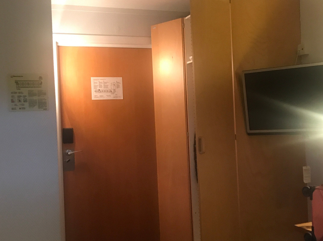 斯特林酒店主图