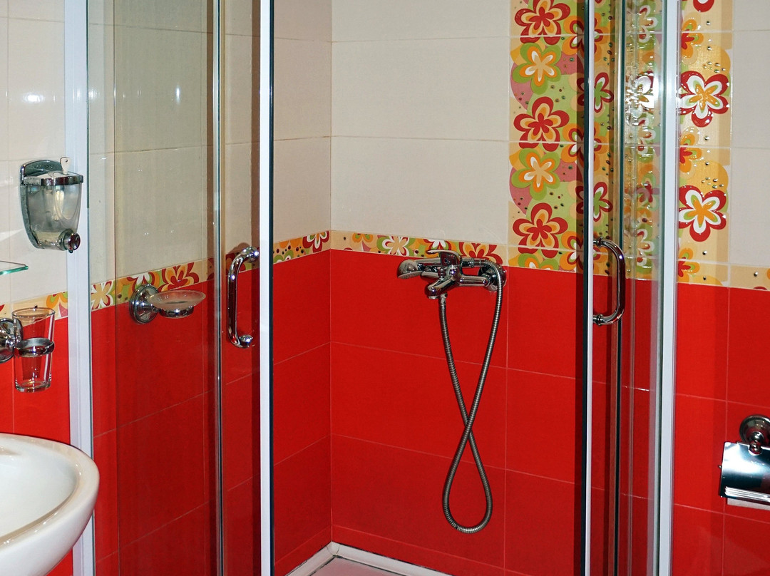 塔诺瓦酒店主图