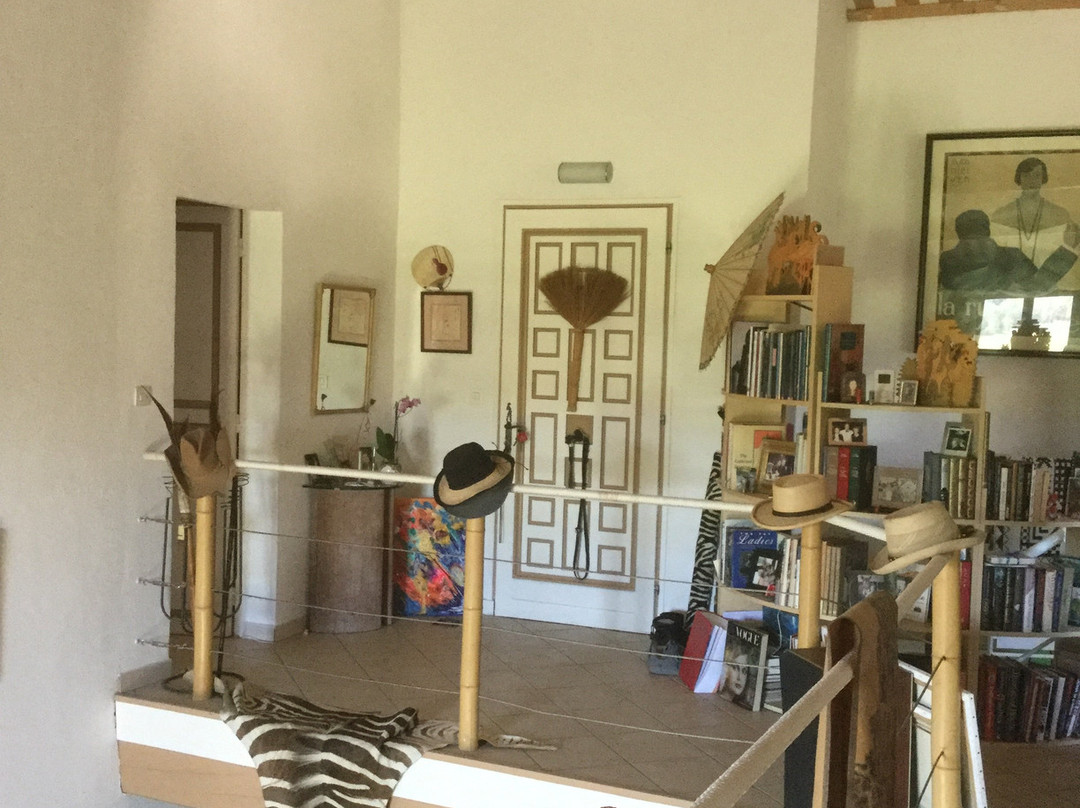 Villa Mooresque主图