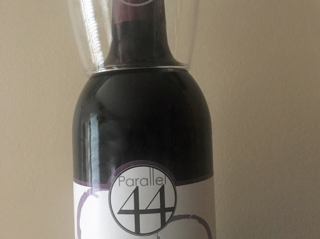 Parallel 44 Winery and Vineyard-Kewaunee必去景点