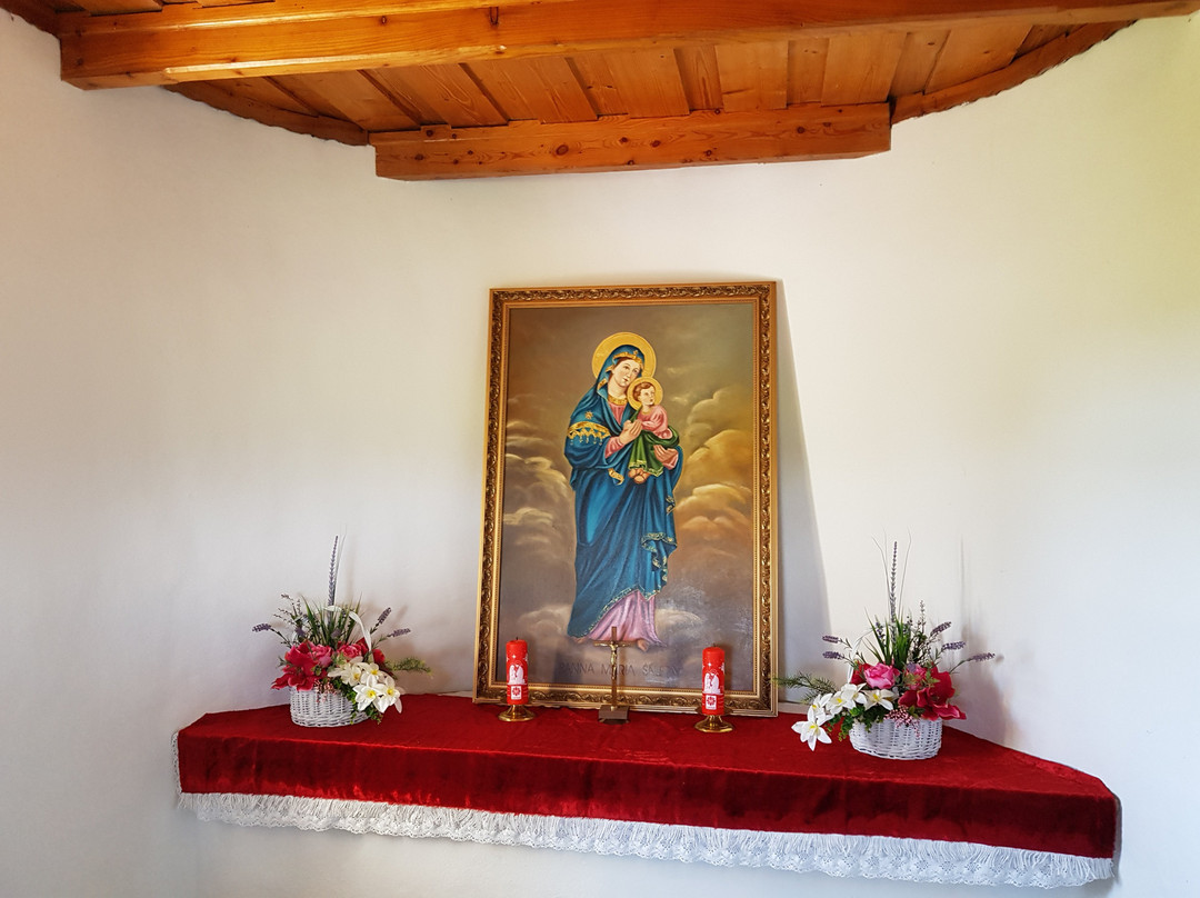 Kaplica Matki Boskiej Śnieżnej-Kacwin必去景点