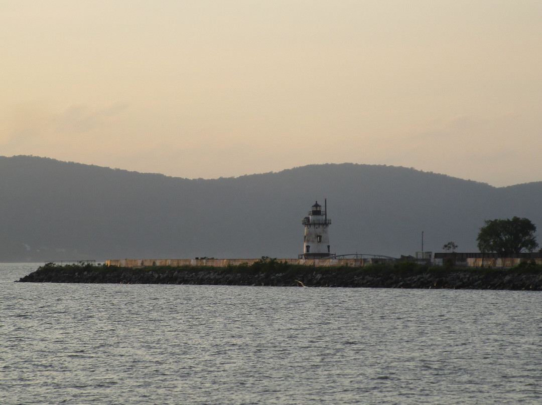 Scenic Hudson RiverWalk Park景点图片