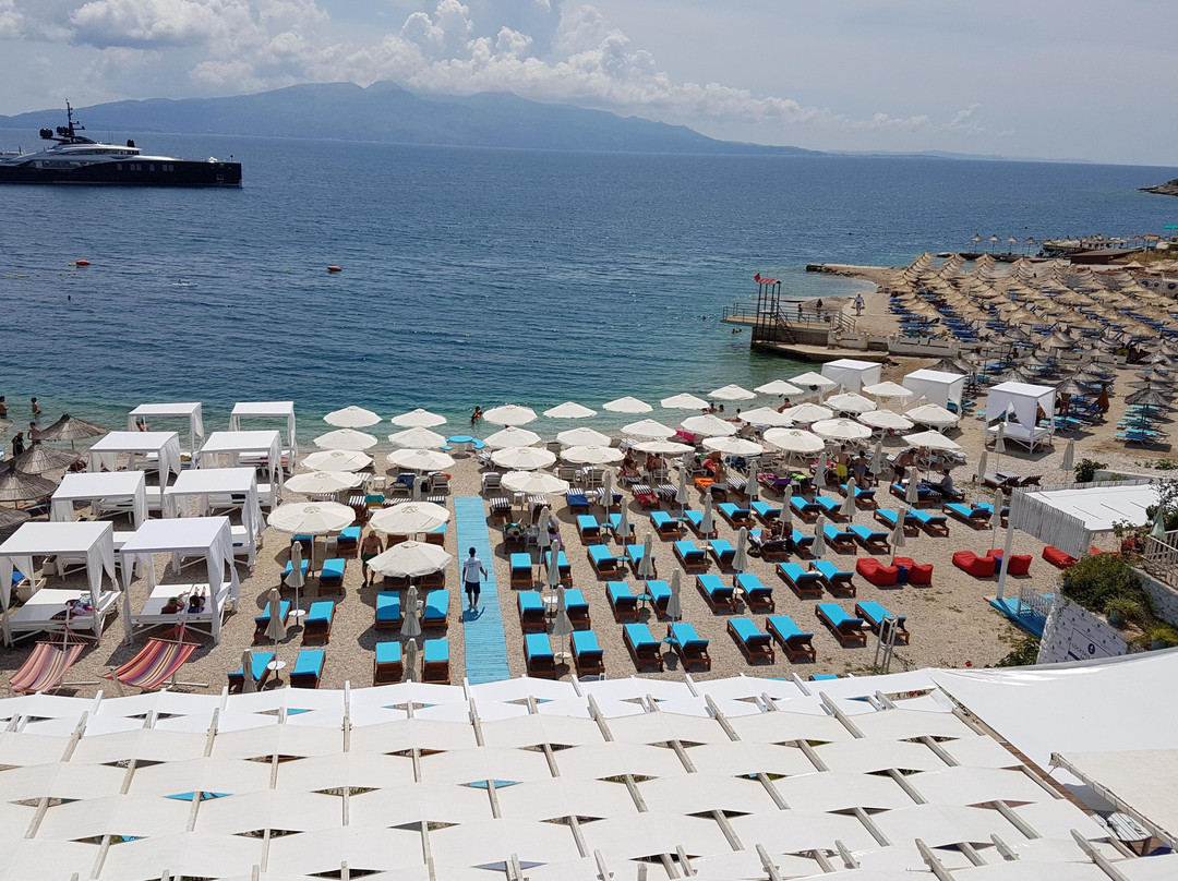 GREEN TOURS-Gjashte必去景点