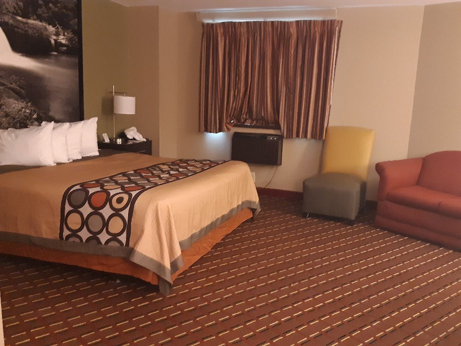 Super 8 by Wyndham Homewood Birmingham Area主图