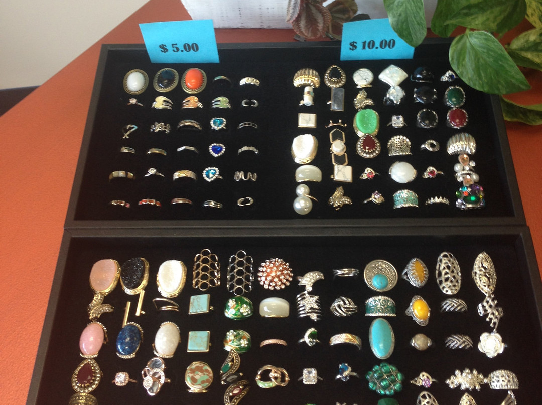 Vintage & Young-Port Perry必去景点