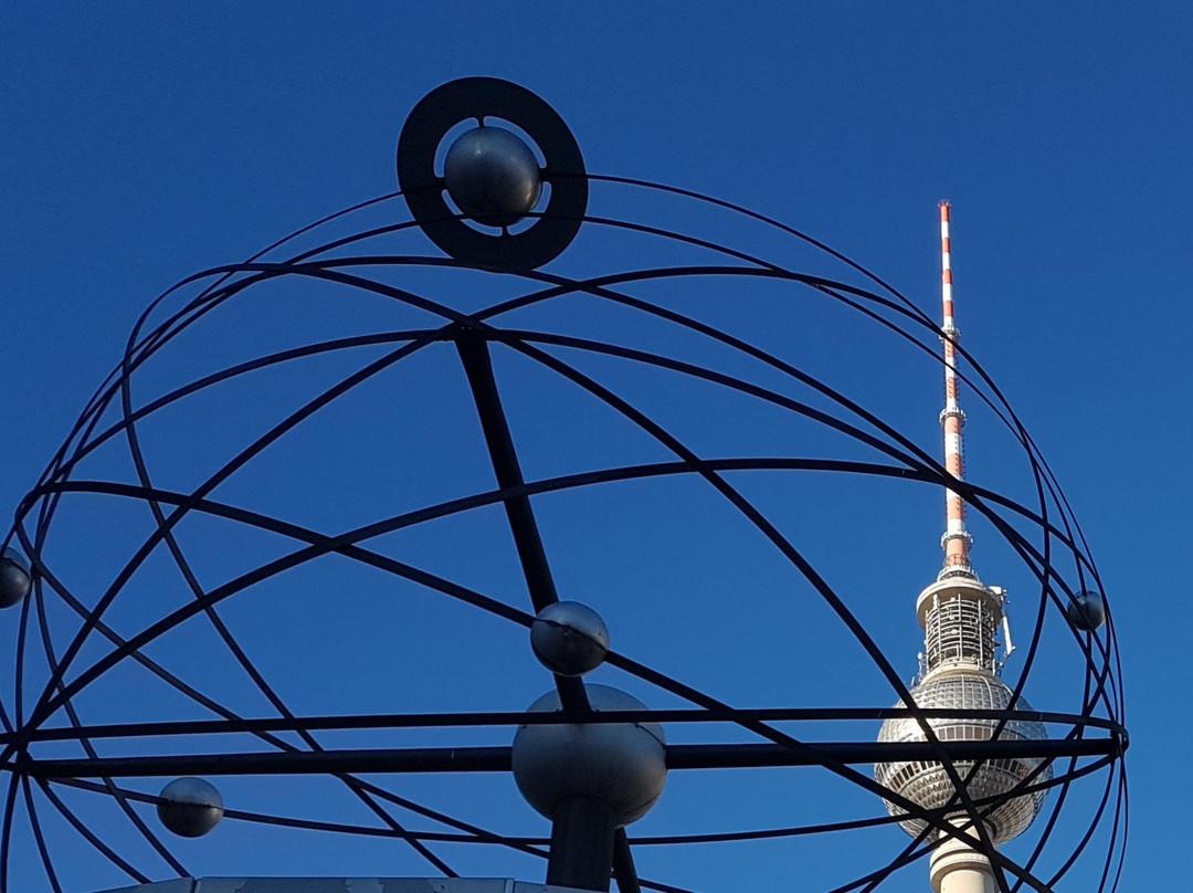 TOP OF BERLIN TOURS טופ אוף ברלין עם שמרי טוריס景点图片