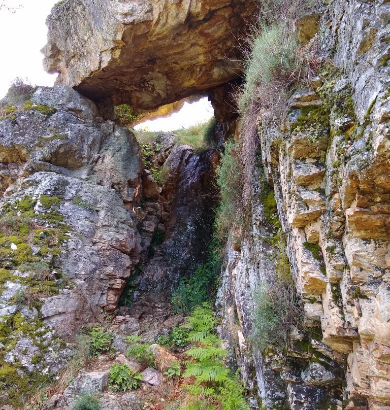 Charco de la Nutria-Canamero必去景点