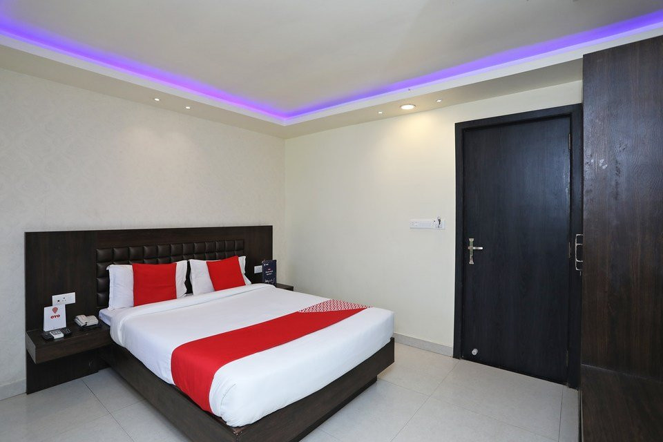 OYO 18774 Utwo Hotel主图