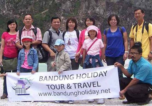 Bandung Holiday Tours-万隆必去景点