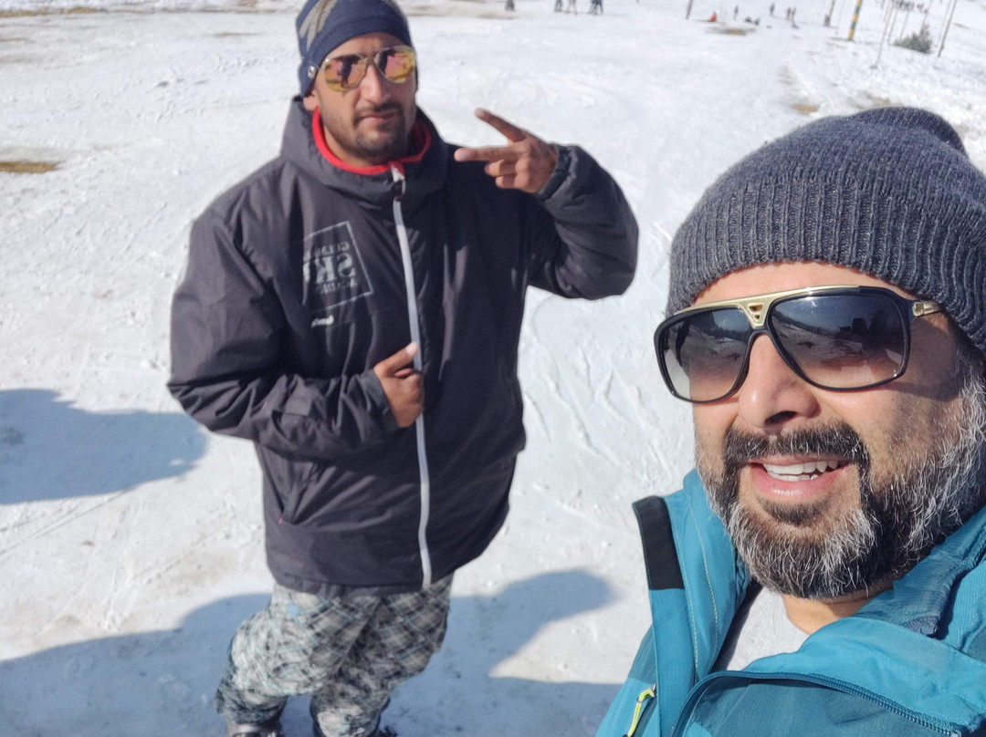 Gulmarg Ski Shop-贡马必去景点