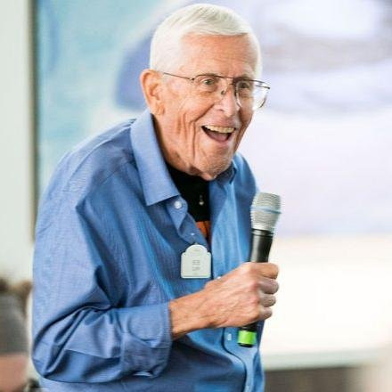 Bob Gurr-橙色海湾必去景点
