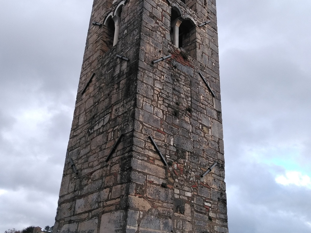 Chiesa Romanica di Santa Vittoria景点图片