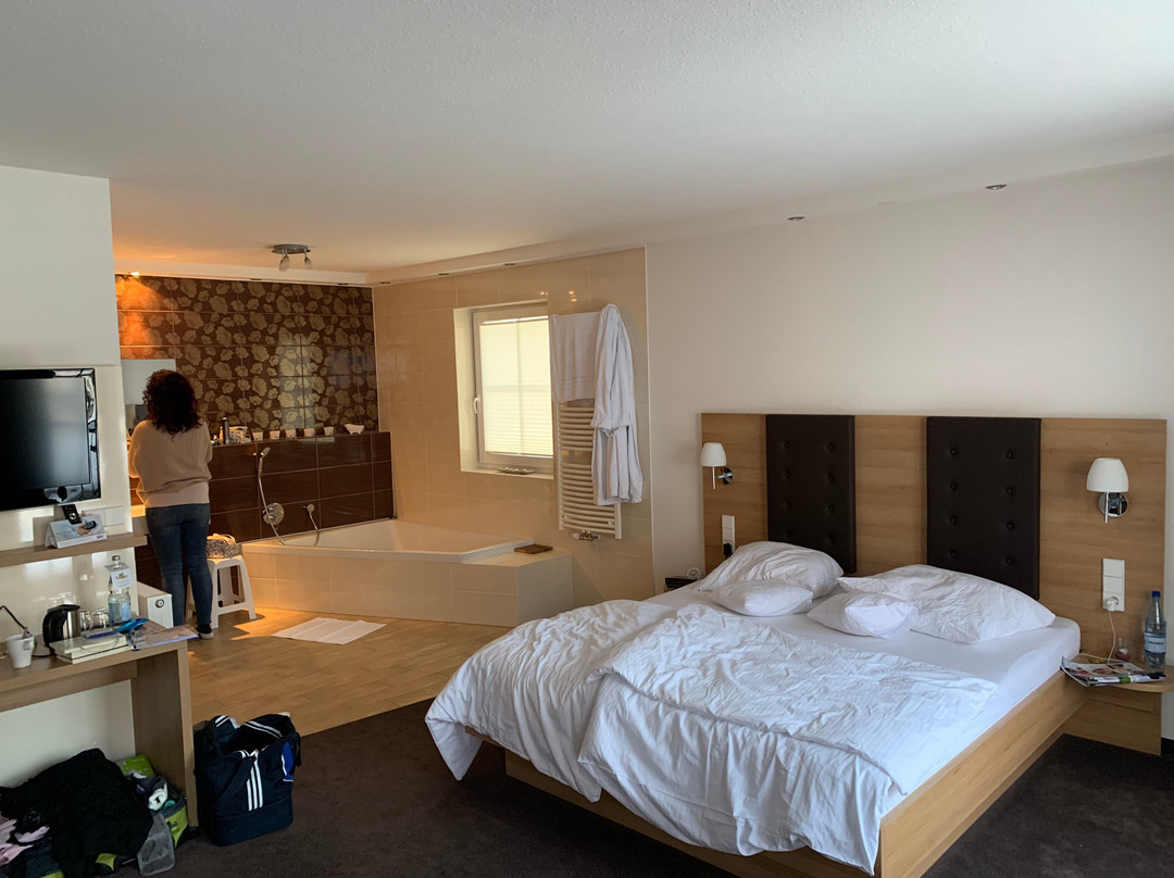 Hotel Rössle Berneck主图