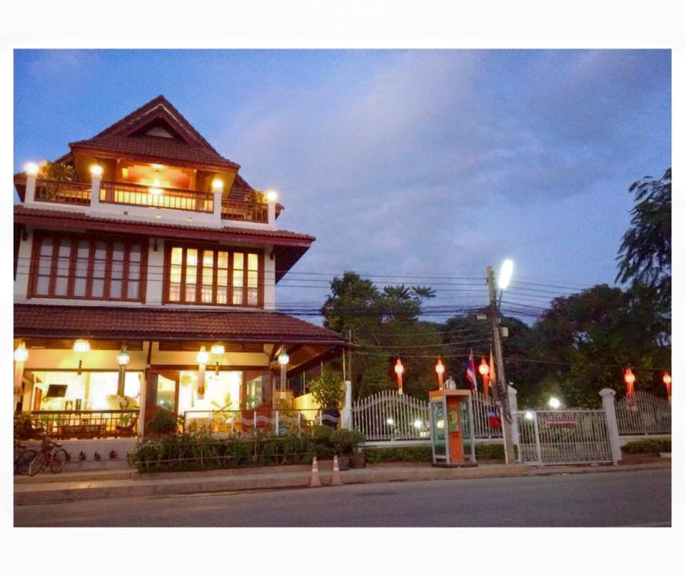 Buakaew Place Hotel