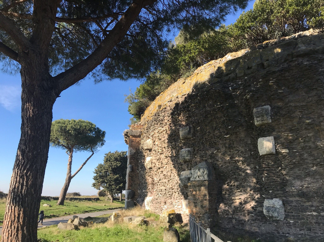 Appian Way (Via Appia Antica)景点图片