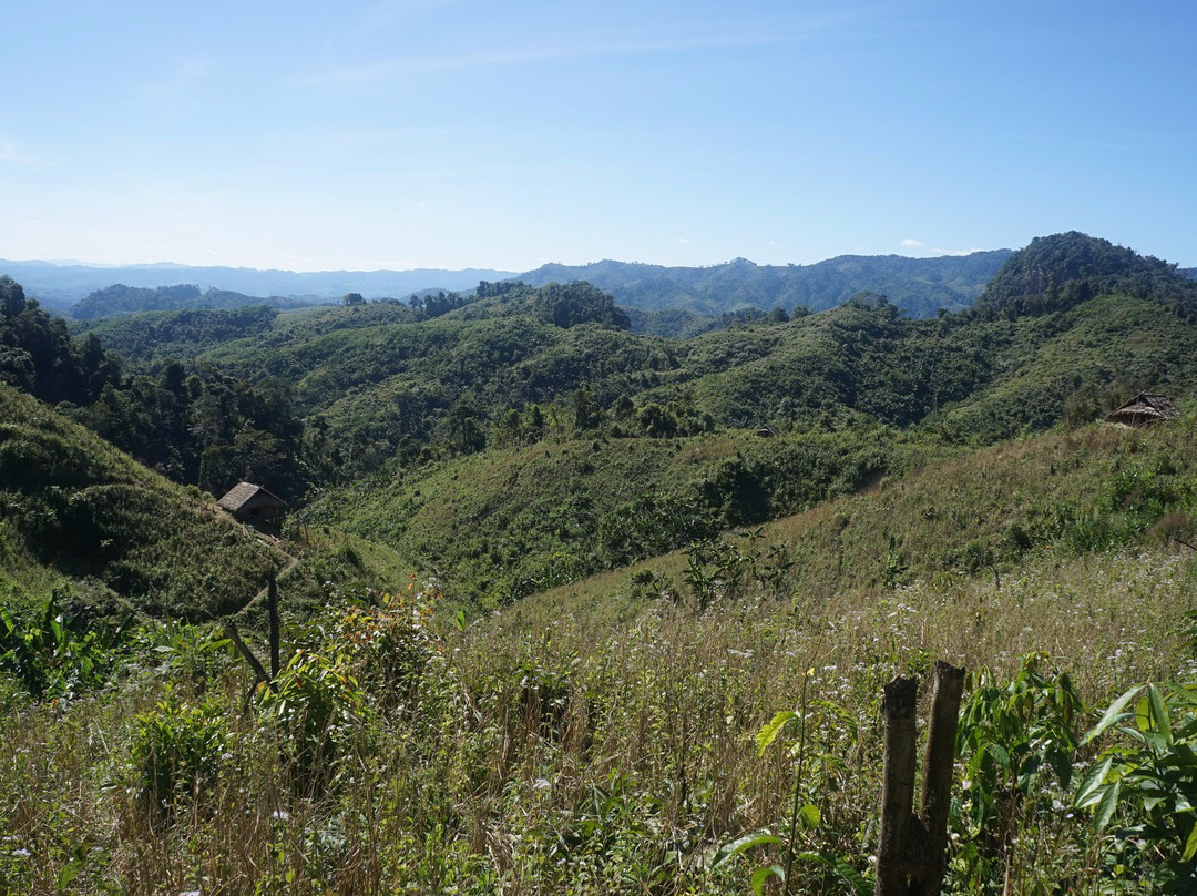 Nam Ha Hill Tribe Eco-Trek-琅南塔必去景点