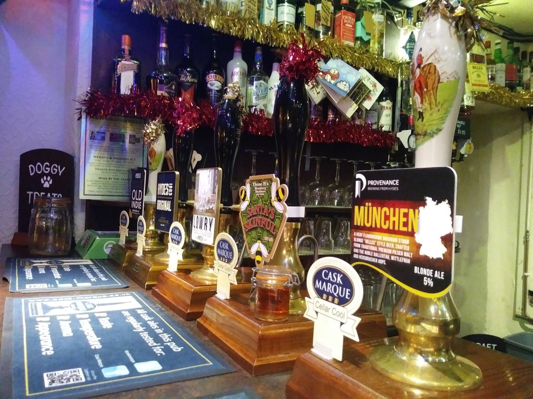 Helmshore餐馆和美食-The Robin Hood