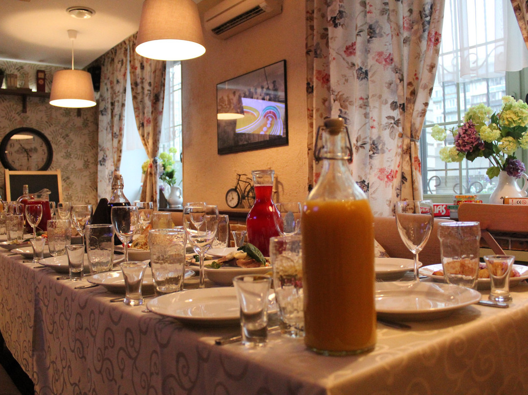 Bugry餐馆和美食-Posidelki