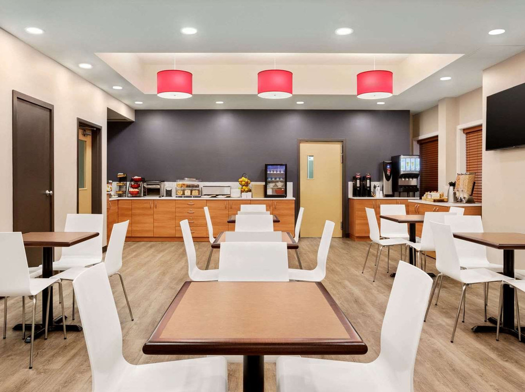 Microtel Inn & Suites by Wyndham Val-D OR主图