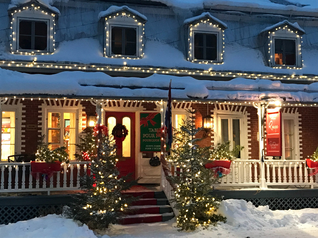 Galerie Porte Rouge-Baie-St-Paul必去景点