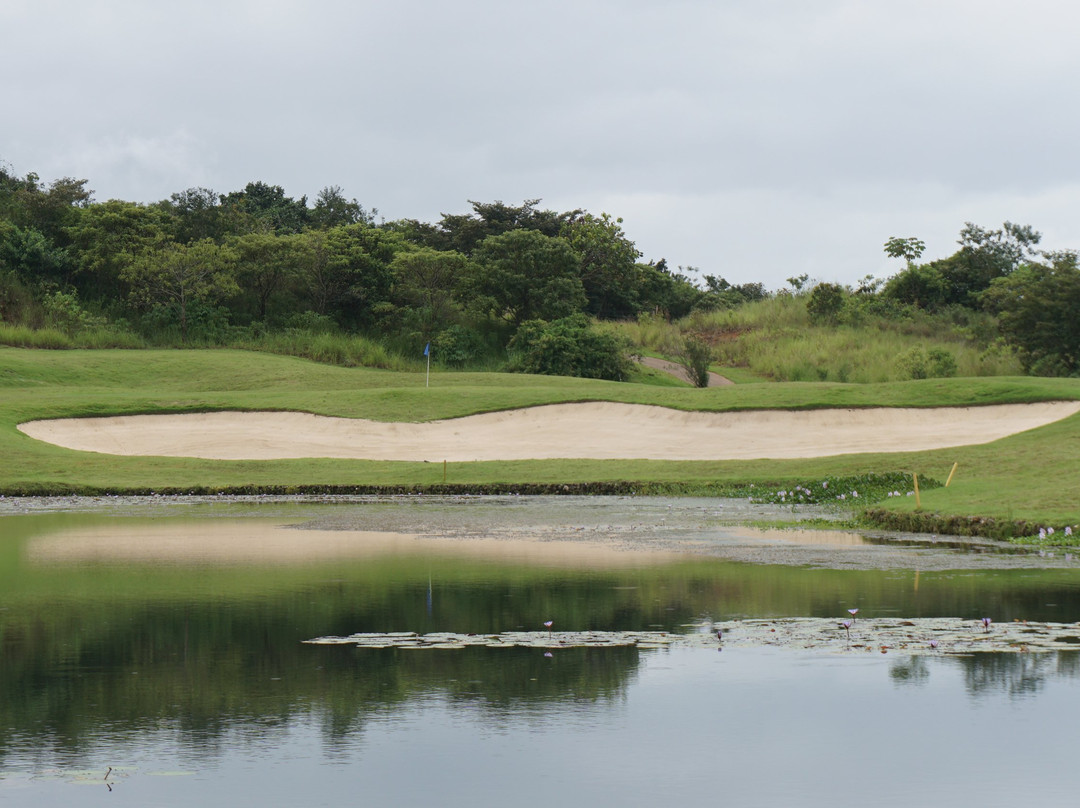 Lucero Golf And Country Club景点图片