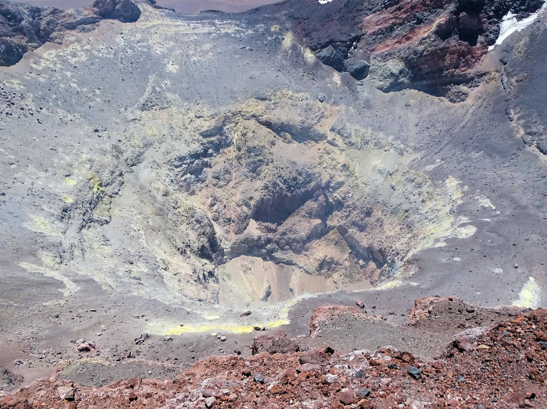 Lascar Volcano景点图片