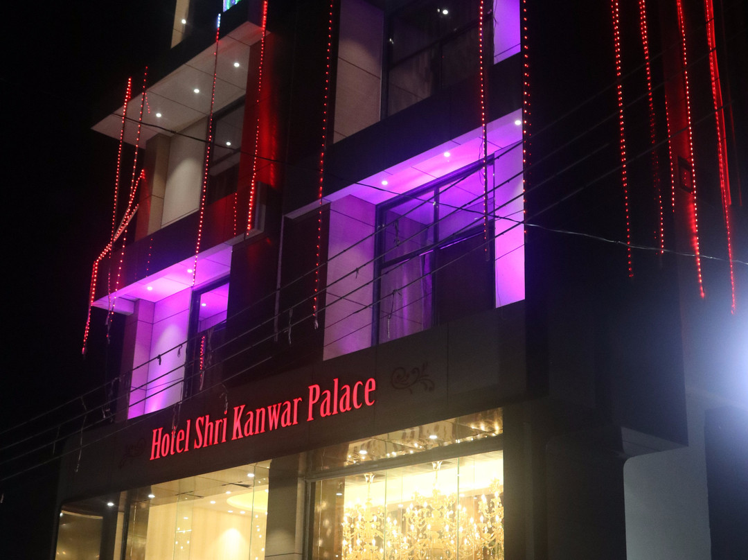 Shri Hotel Kanwar Palace主图