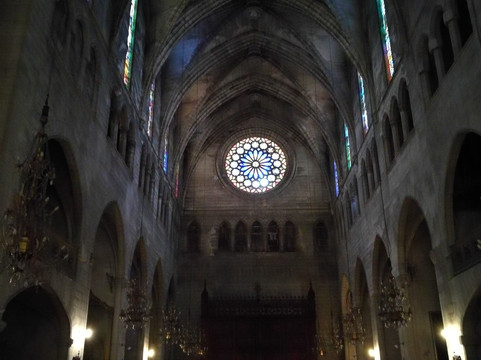 Parroquia de la Mare de Deu dels Dolors-马纳科尔必去景点