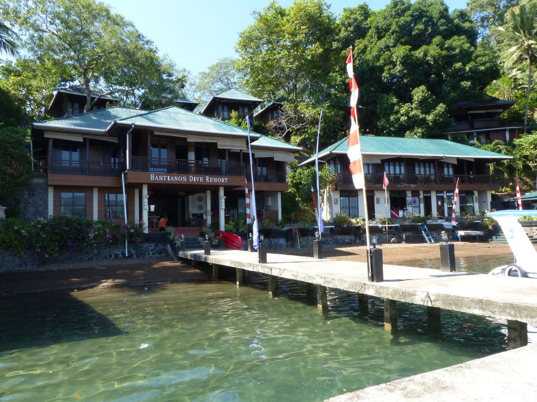 巴斯蒂亚诺斯蓝碧潜水度假村主图