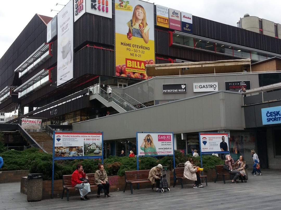 DBK shopping centre-布拉格必去景点