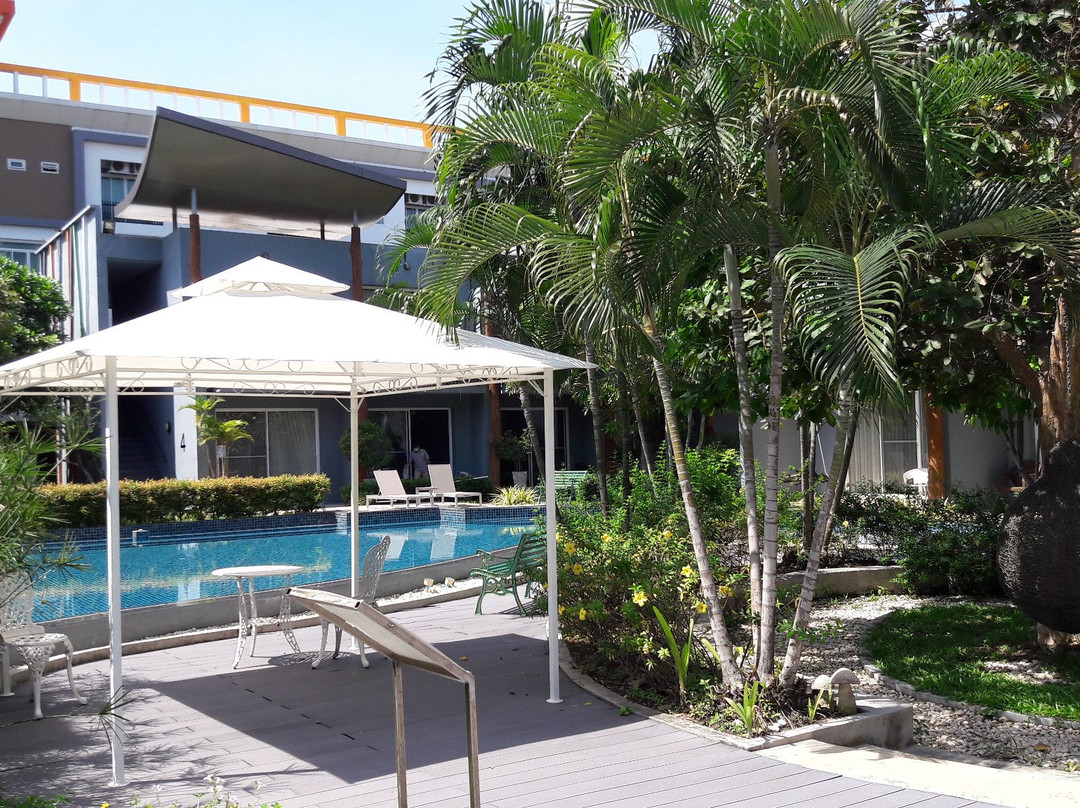 Paeva Luxury Services Residence主图