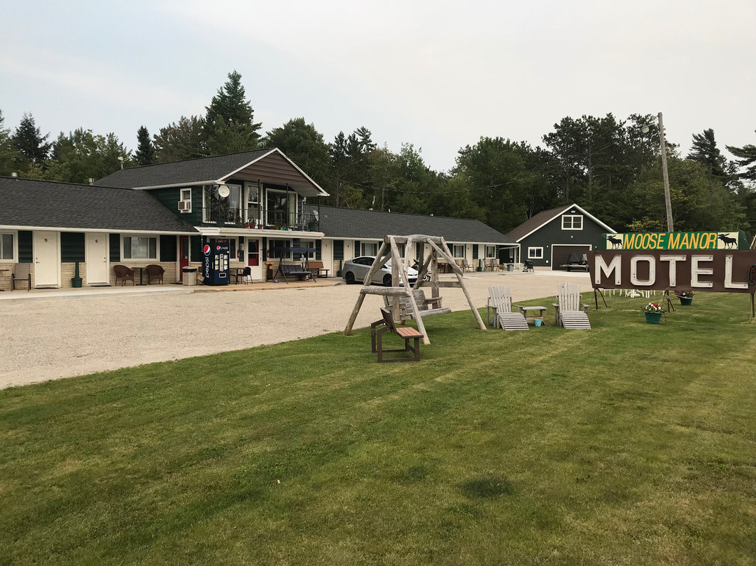Moose Resort - Extended Vacation主图