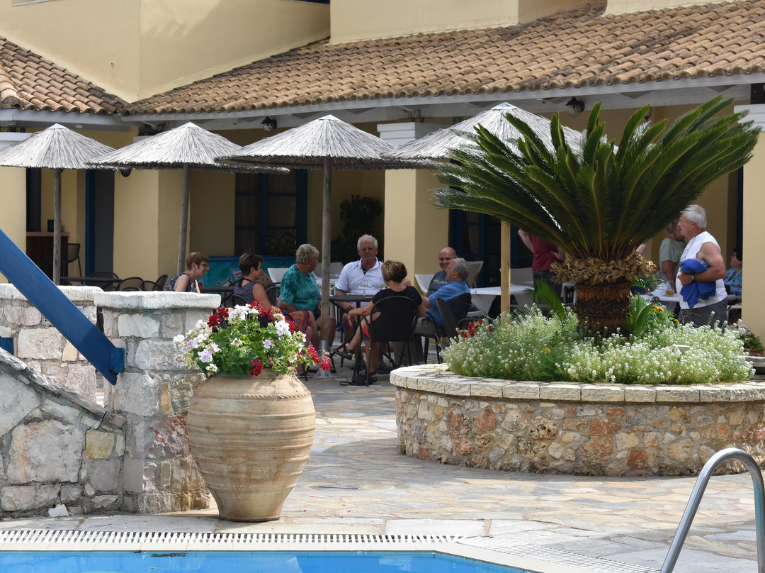 Karavostasi Beach Hotel主图