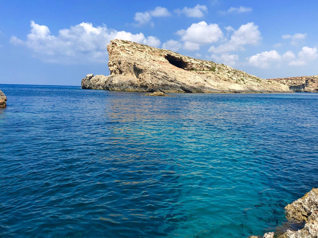 Blue Lagoon-Comino必去景点