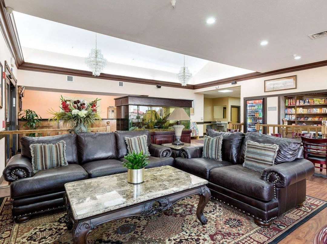 Comfort Suites Lake Jackson Clute主图