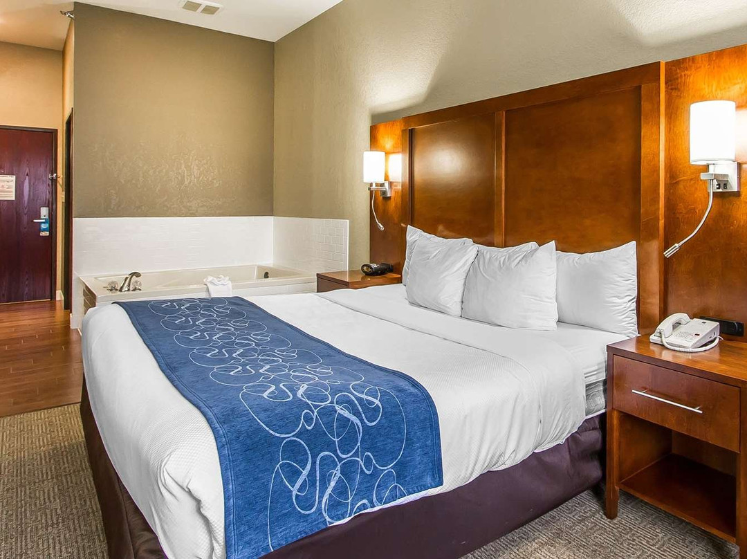 Comfort Suites Mattoon主图