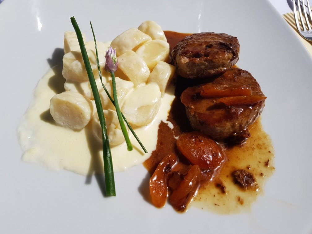Prekmurje Region餐馆和美食-Gostišče Ajda