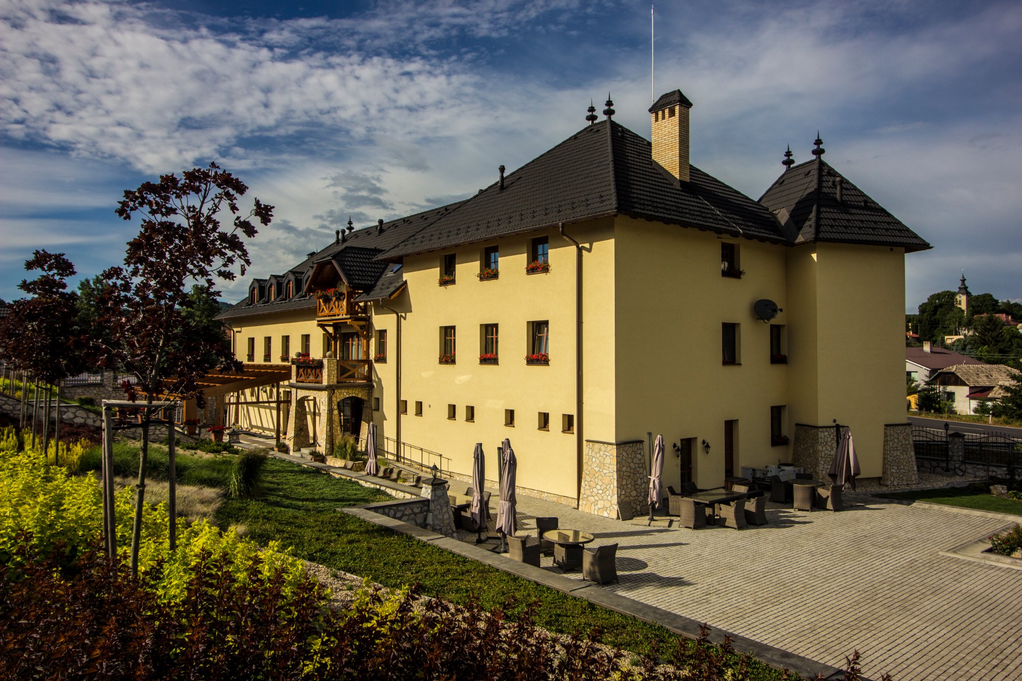 Hunting Chateau-官方